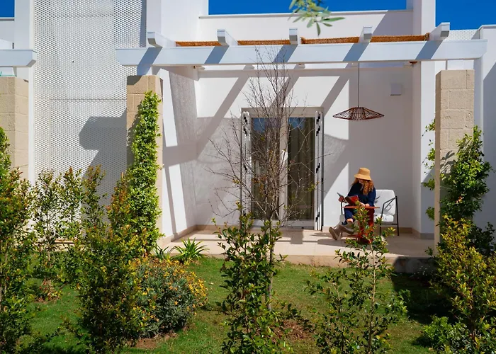 Cala Ponte, a Tribute Portfolio Hotel